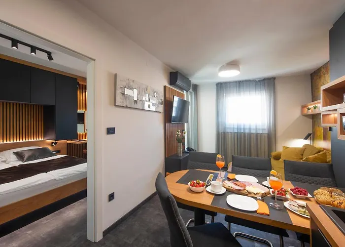 Jazine Lux E&t Apartment