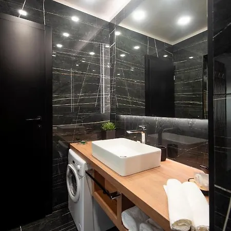 Apartment Jazine Lux E&t *