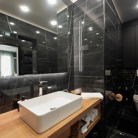 Jazine Lux E&t ザダル