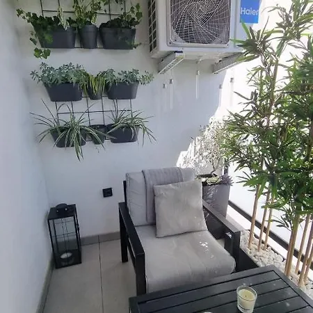 Jazine Lux E&t Apartment